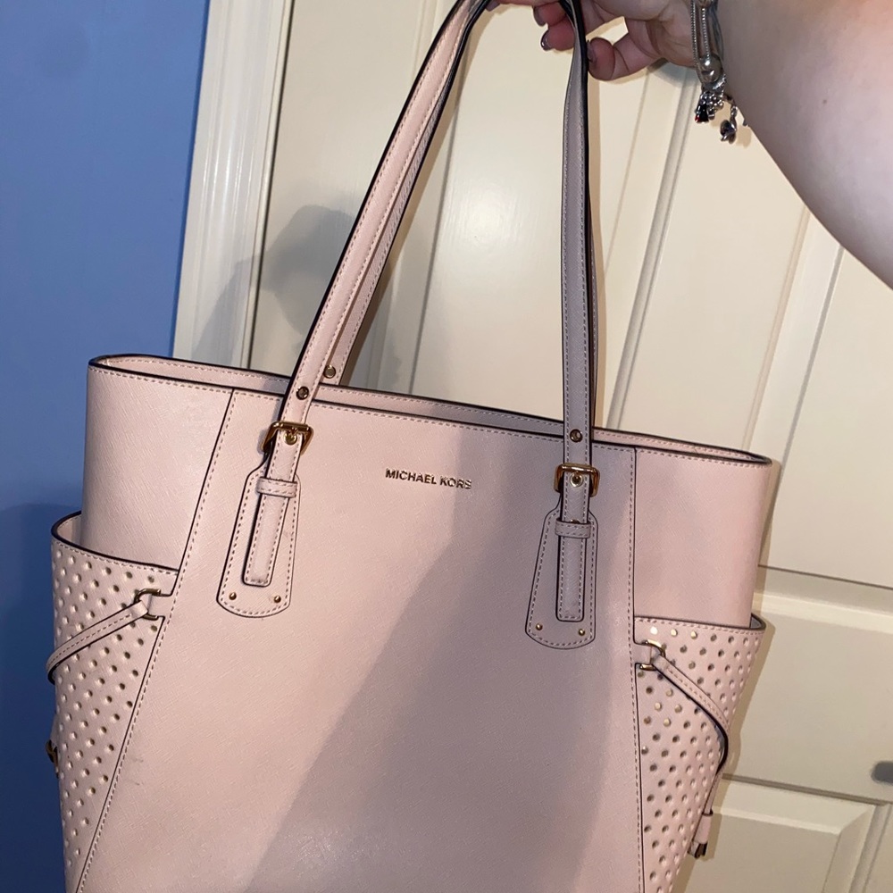 Micheal Kors Purse